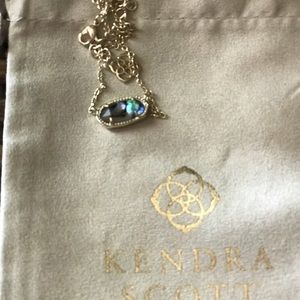Kendra Scott necklace